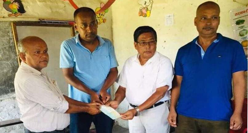 स्वर्गीय पिताको सम्झनामा विद्यालयमा रु. १ लाखको अक्षय कोष स्थापना