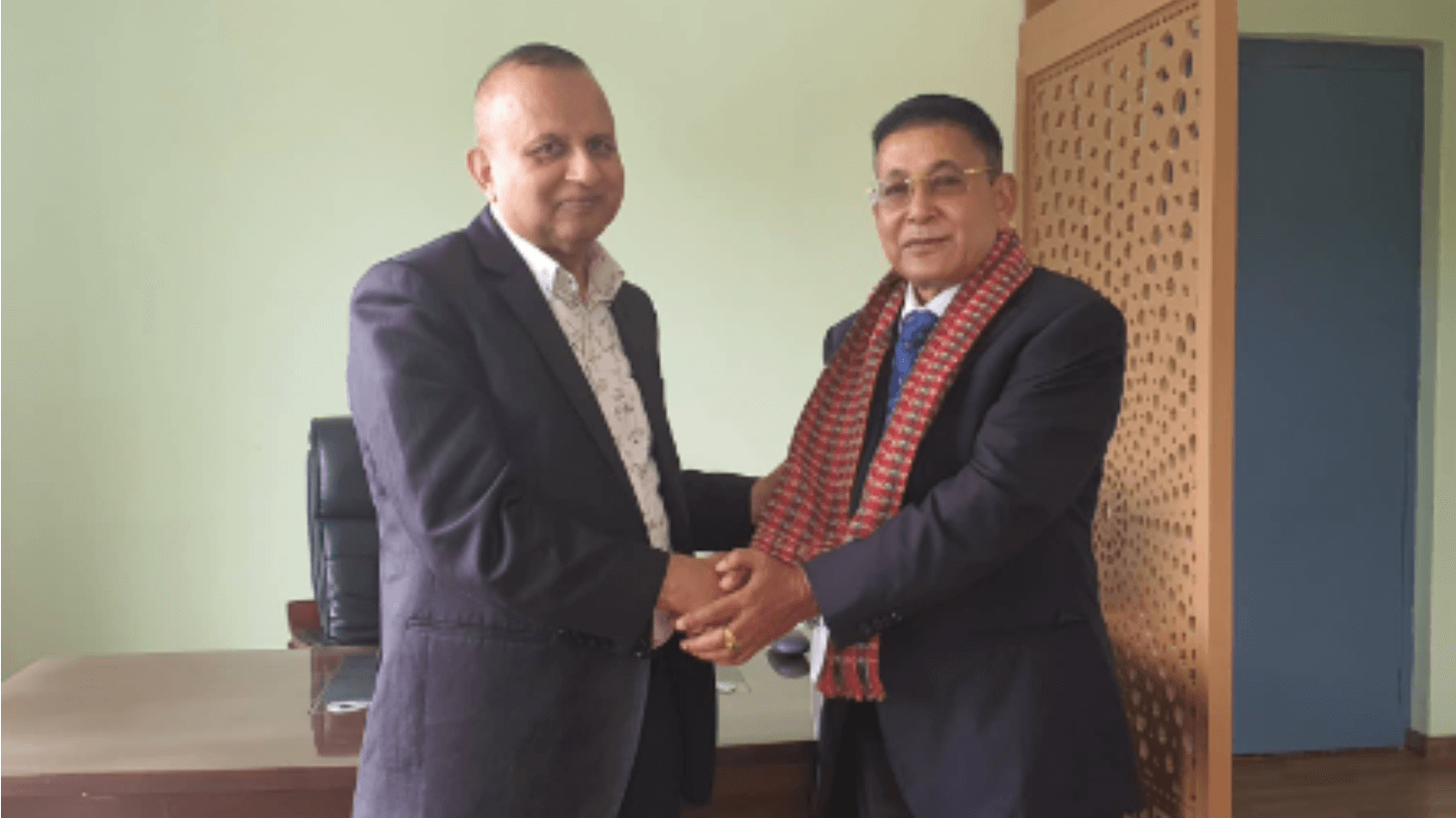 राप्रपा नेपालका उपाध्यक्ष राय एमालेमा प्रवेश, प्रतिनिधि सभाको उम्मेदवार बन्नसक्ने चर्चा