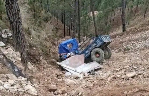 सल्यानमा सवारी दुर्घटना बढ्दो मात्रामा,ट्याक्टर दुर्घटनामा चालकको मृत्यु